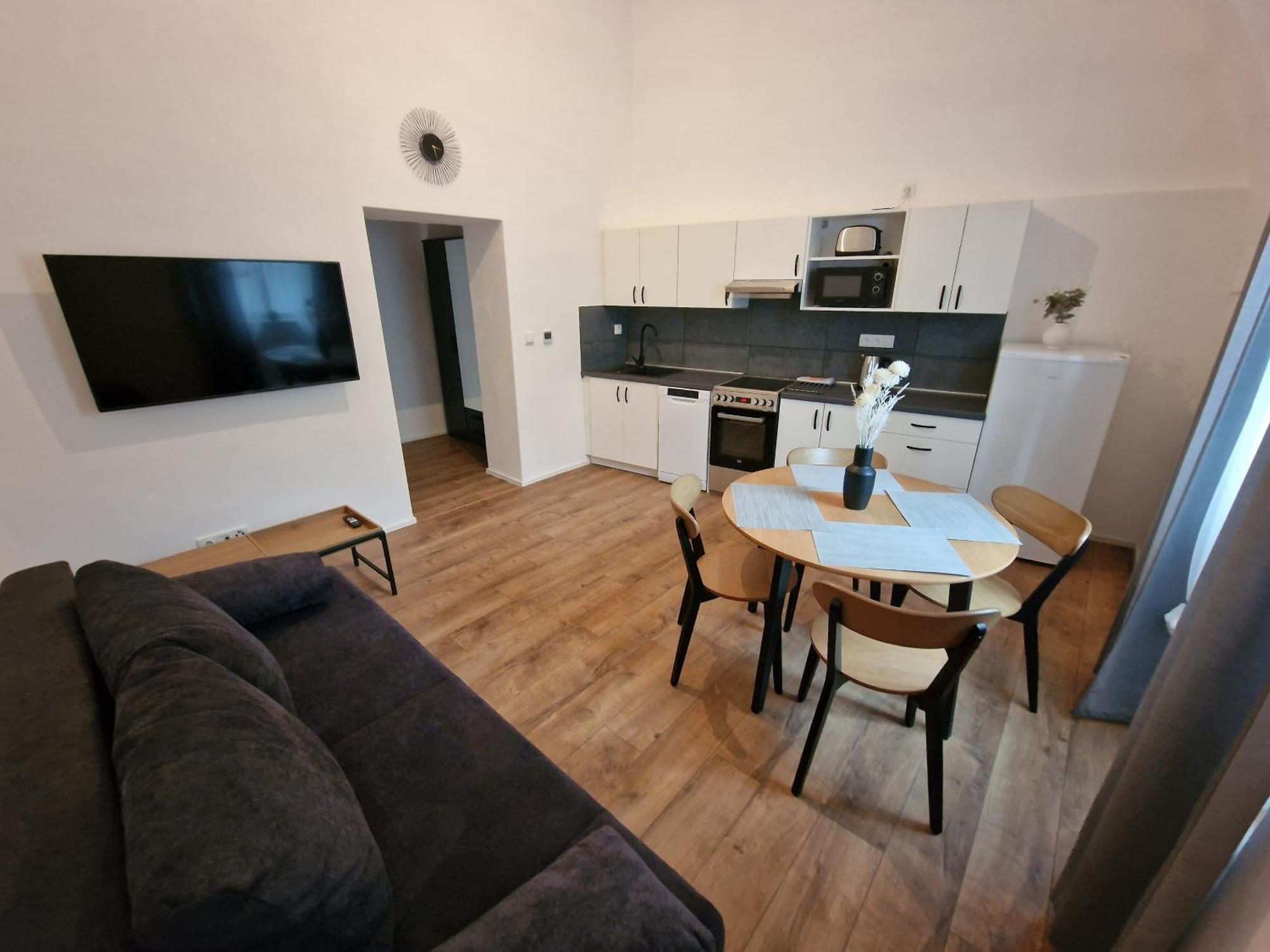 Apartman Anezka 3 S Virivou Vanou Jicin Bagian luar foto